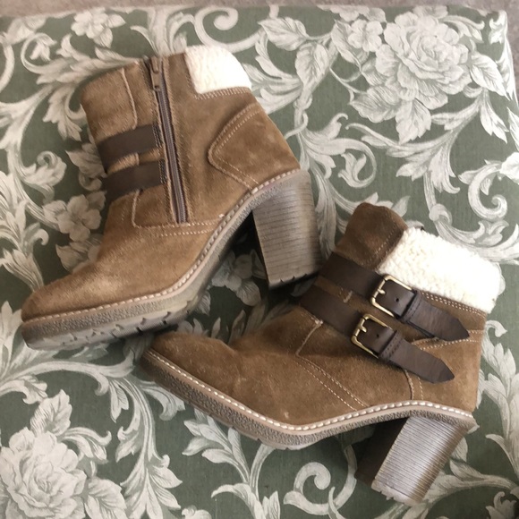 Tan White Mountain Joker Booties - Picture 2 of 9